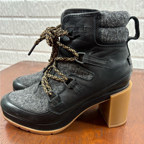 Sorel Blake Lace-Up Leather & Felt Hiking Boots 9 - Picture 2 of 10